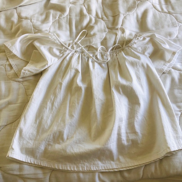 Off The Shoulder Strappy Top - Picture 3 of 5